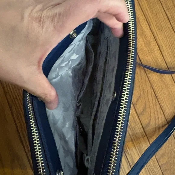 Lo & Sons Pearl Handbag, Blue/Navy Saffiano with Gold Hardware - Picture 6 of 15